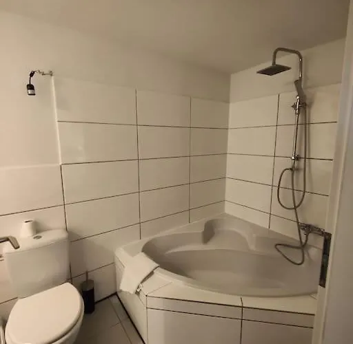 Apartament Historische Am Jenischpark *
